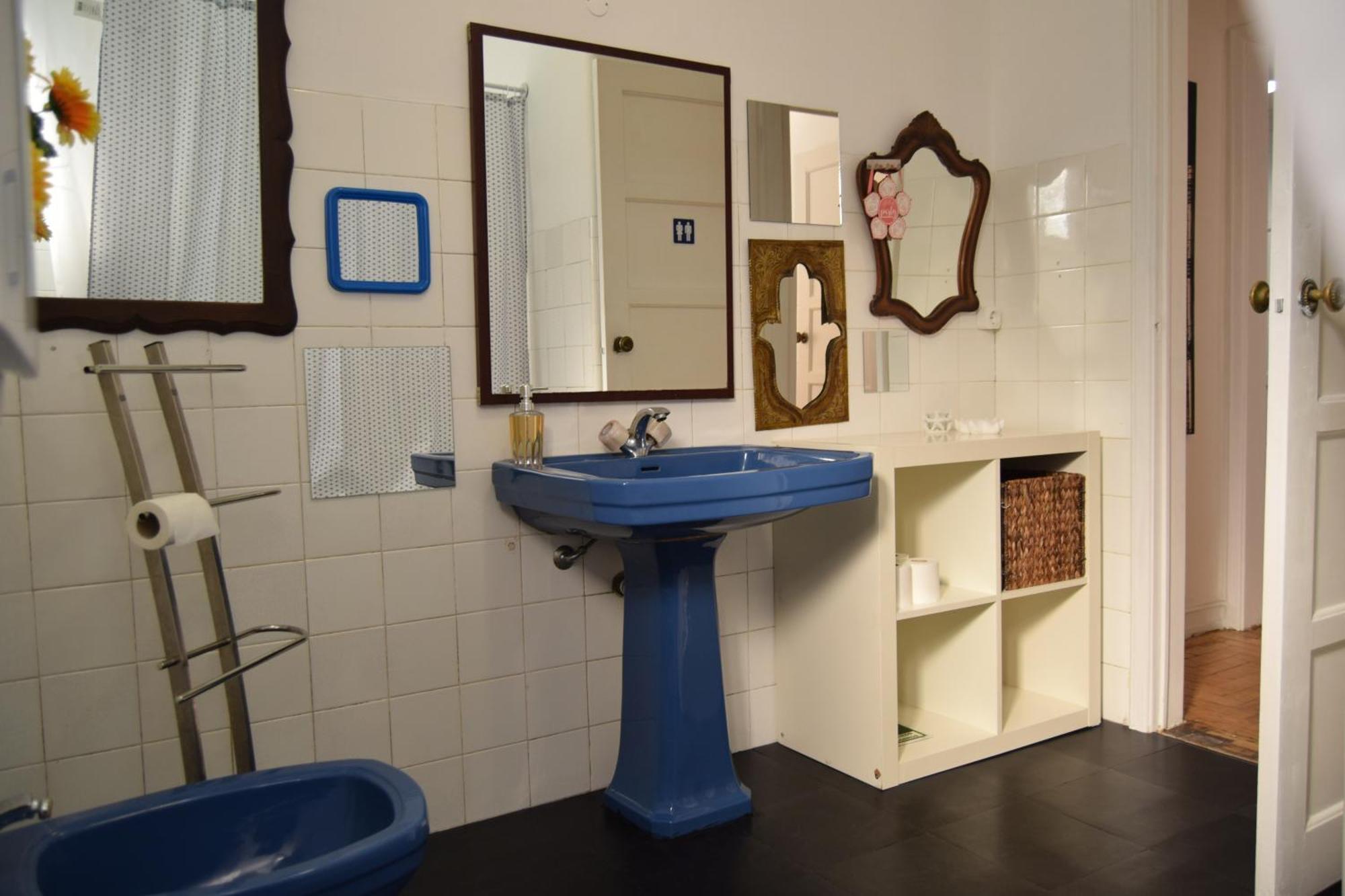 Young Apartment Lisbon Luaran gambar