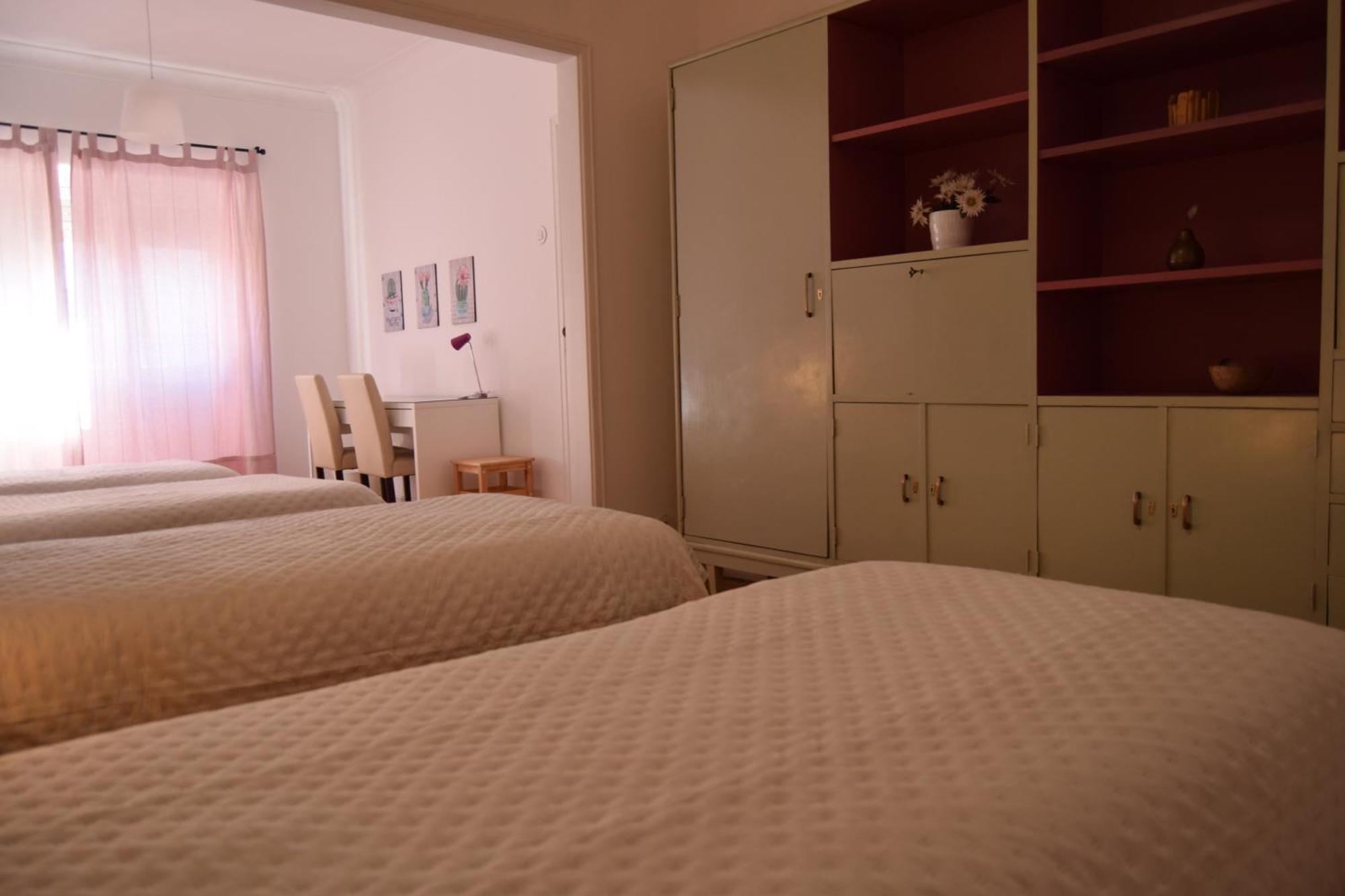 Young Apartment Lisbon Luaran gambar