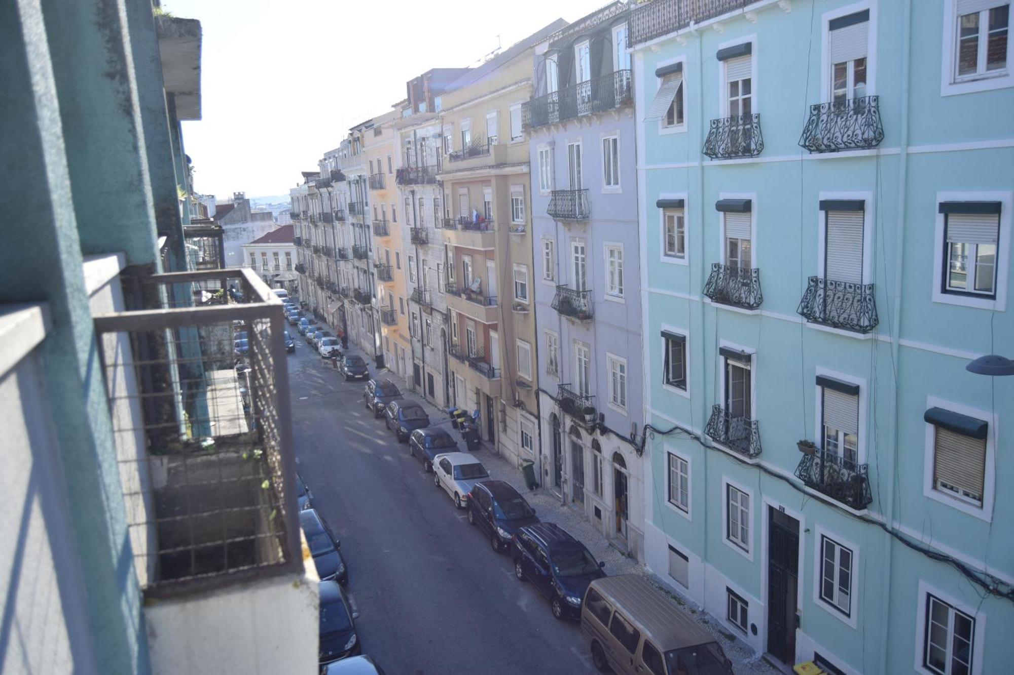 Young Apartment Lisbon Luaran gambar